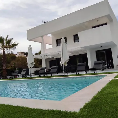 Bella Galera ألتيا