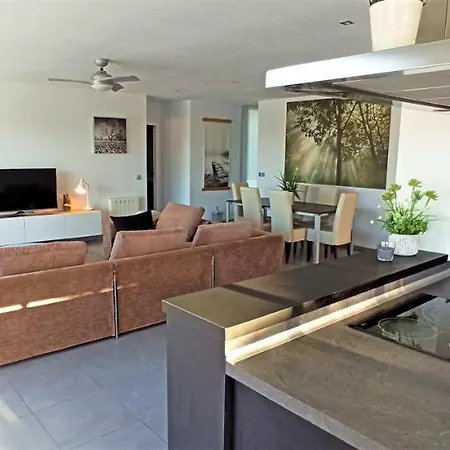 Bella Galera 阿尔啼